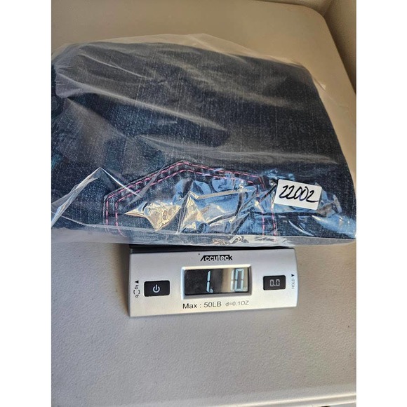 Lilly Pulitzer Women's Cut Off Jeans Pants Cropped Embroidered Size 8 - Picture 15 of 15